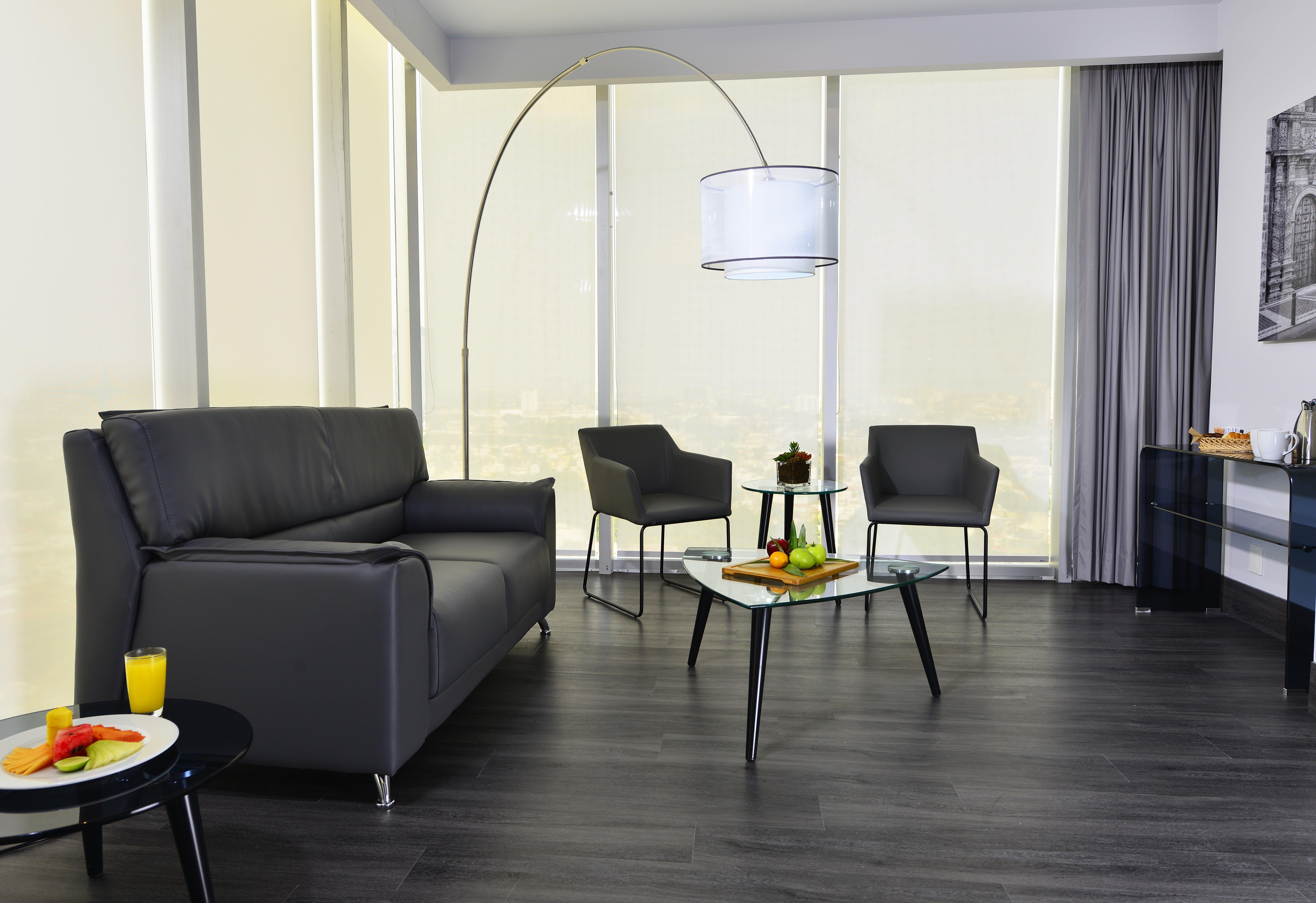 Baruk Guadalajara Hotel De Autor Экстерьер фото A living room with a floor lamp
